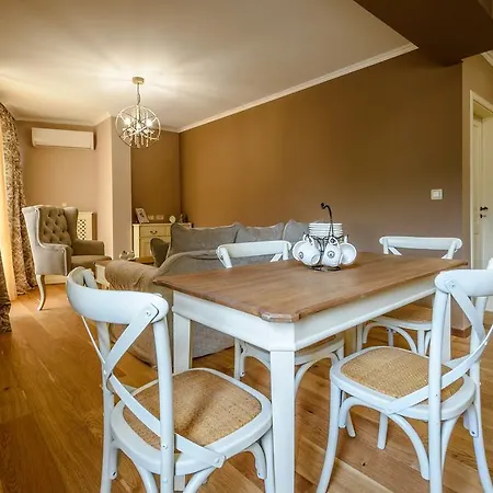 Apartament Casaaparta